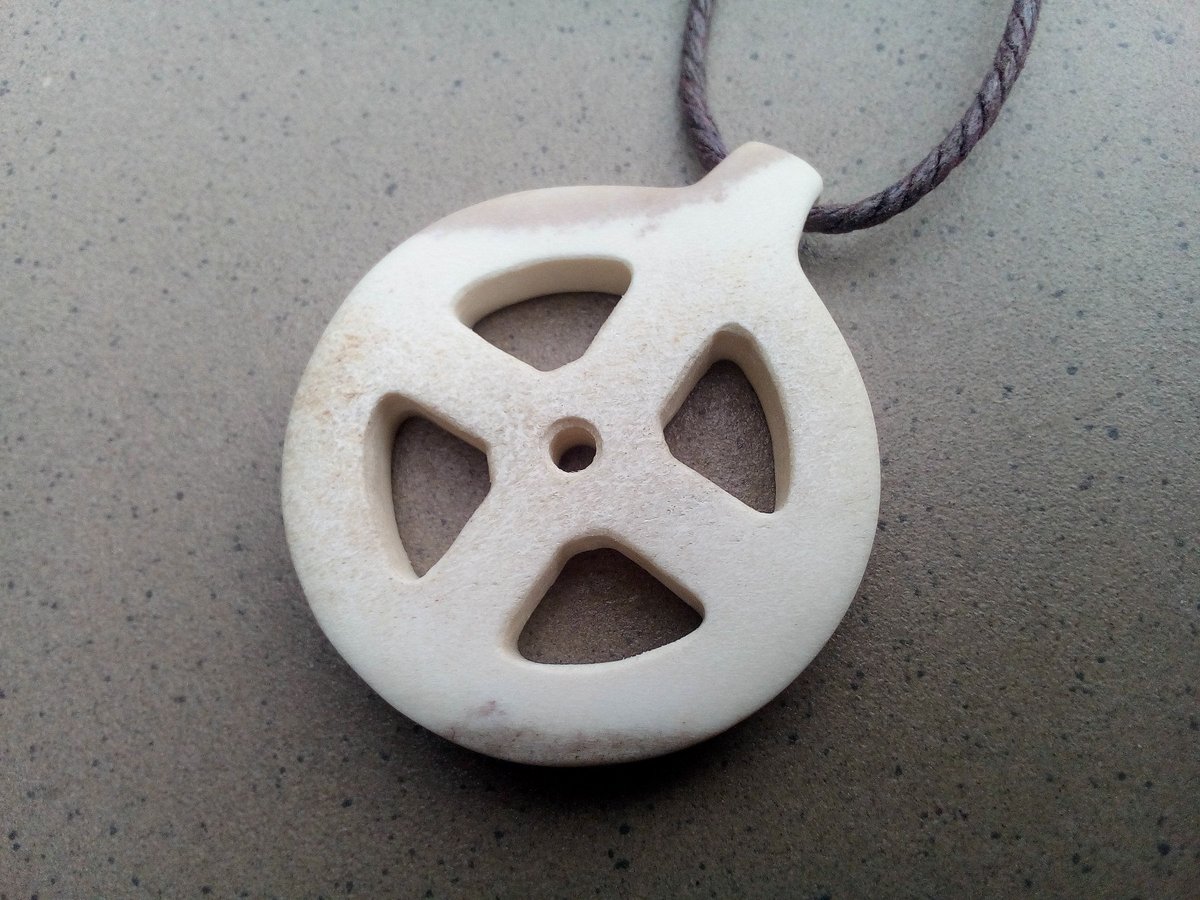 AndrewS02771425's tweet photo. Excited to share the latest addition to my #etsy shop: OFFER Viking Solar Amulet / Einar Selvik Wardruna Pendant (Hand carved) https://t.co/vOjCJ4aG6D #men #silver #borrestyle #vikingsart #vikingwhealamulet #vikingsolaramulet #vikingwhealpendant #vikingageartifact #kvi https://t.co/iCRmgvKaj3