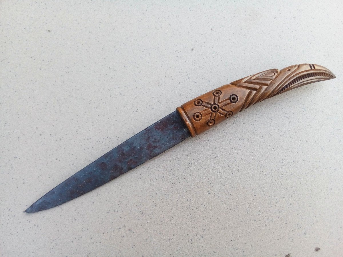 AndrewS02771425's tweet photo. Excited to share the latest addition to my #etsy shop: Viking Age Dagger with bone handle (Reproduction / Viking Pattern) https://t.co/6oXl9GxOj8 #men #bonehorn #vikingdagger #damascussteel #damascussteelvikin #vikinghunting #damascusvikingart #scandinaviandagger #viki https://t.co/twCQPglSsI