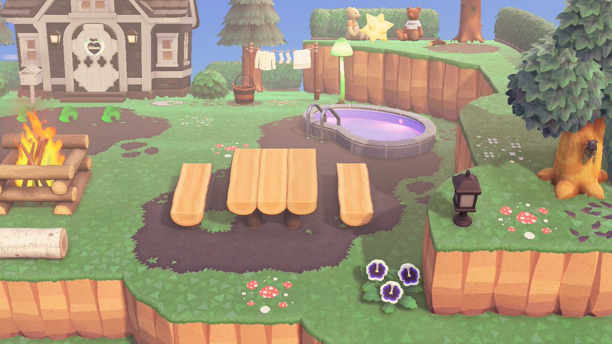 ACNH_lad's tweet photo. ✨ New house! ✨

I’ve been working on my new house area for the past days, pretty happy with how it turned out 😌💕 https://t.co/NViZhKWnzT