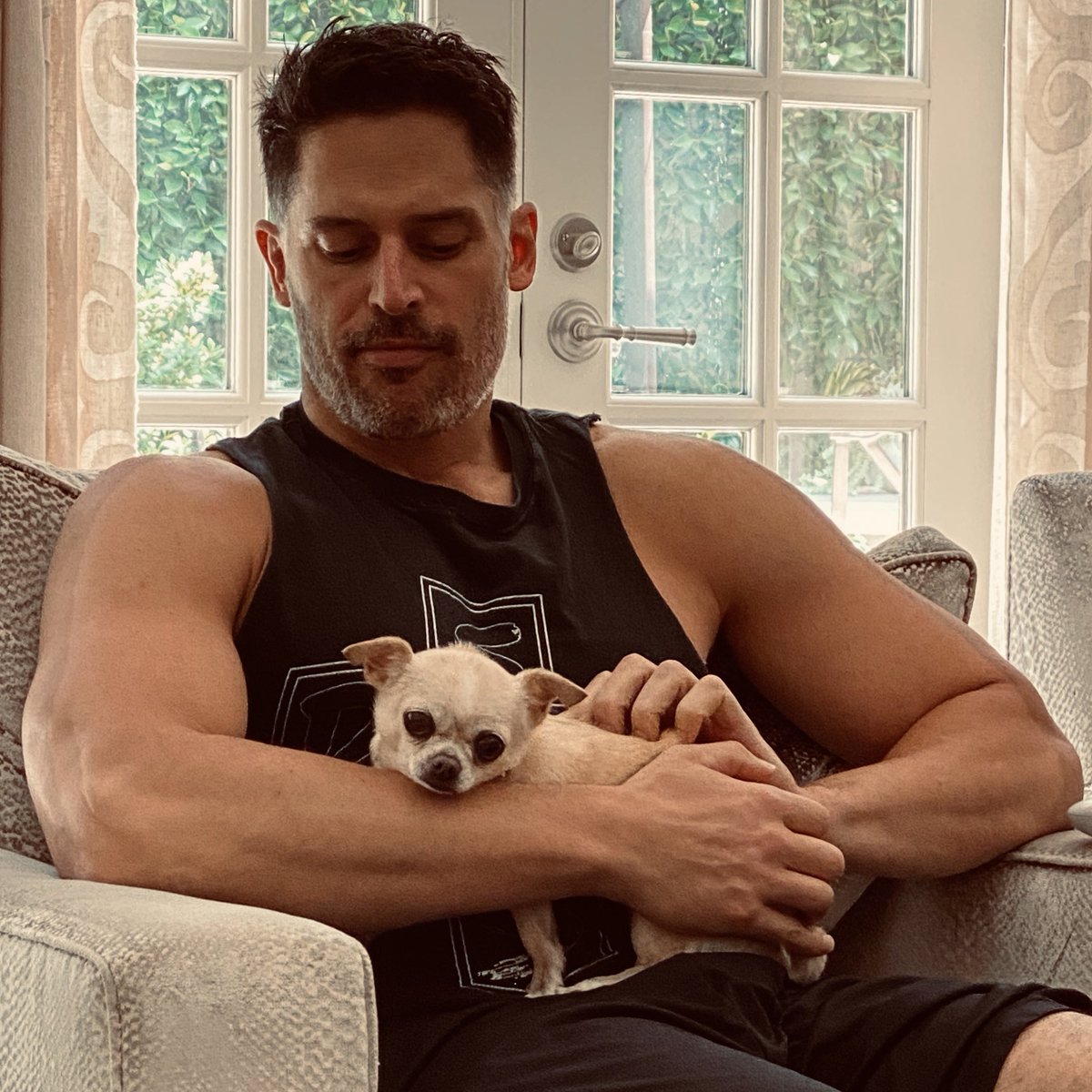 JoeManganiello's tweet photo. https://t.co/XQUJ2WdB2F