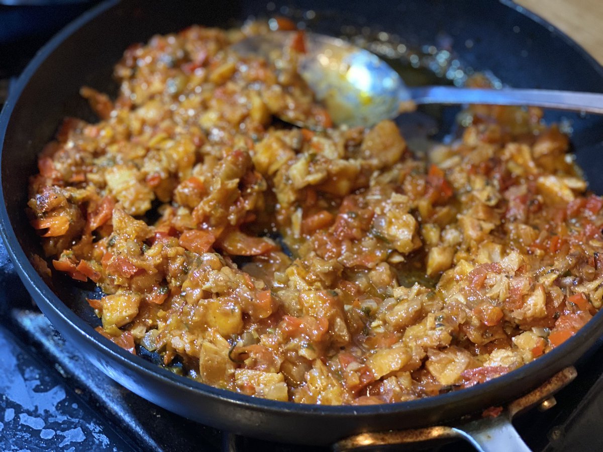 SCHOPnyc's tweet photo. My aromatic #riceandbeans #recipe here. Perfect on its own or as a side for any protein like the spicy salt fish stew! 
https://t.co/hF7ARStfk2 https://t.co/xWYN3xB7V4