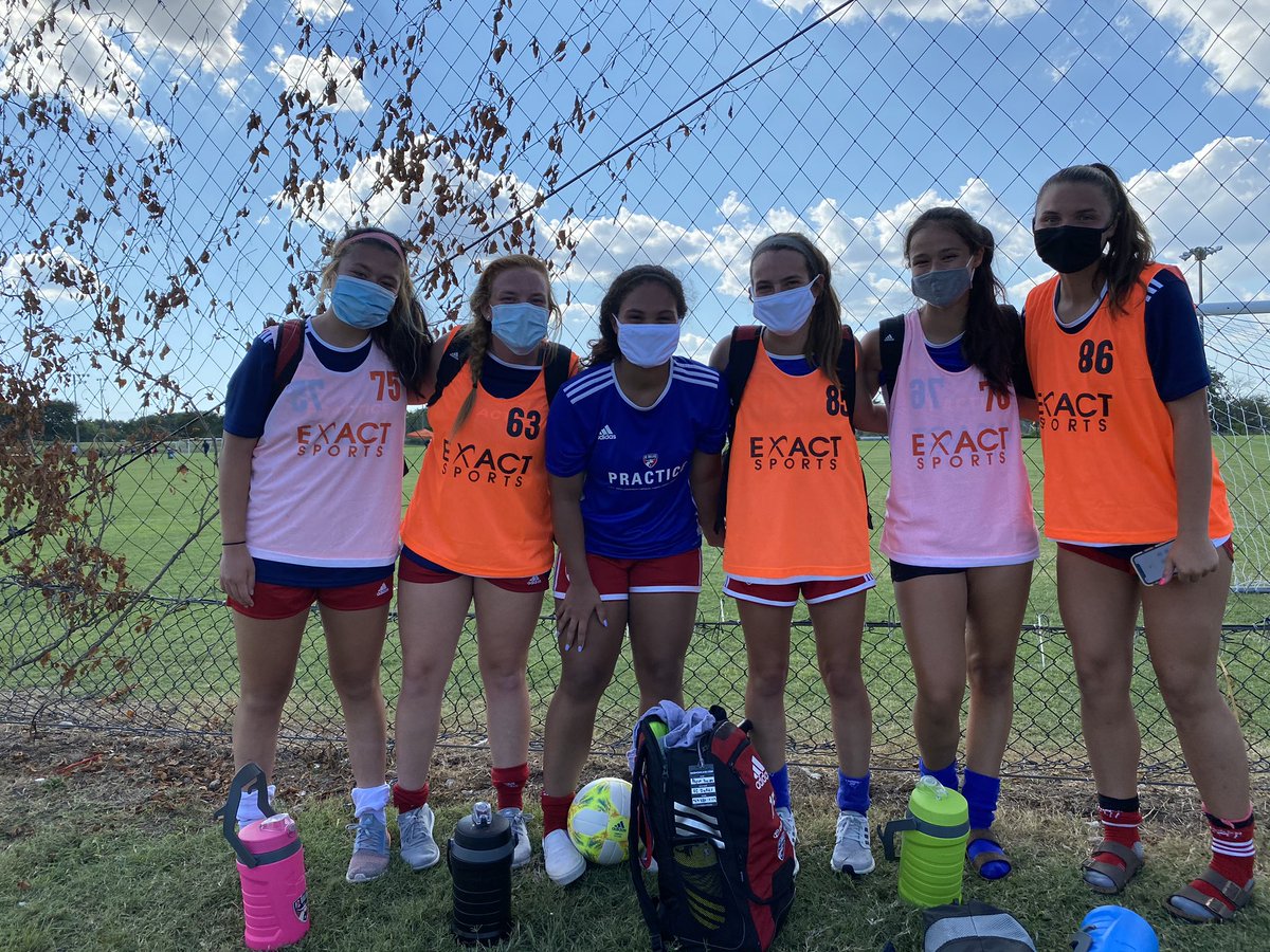 A rewarding two days with my girls at the Southwest College ID Camp! Ready to start the season!!! @fcdnorthbkack <a href="/arieslollar/">arieslol</a> <a href="/LollarSummer/">Summer Lollar</a> <a href="/emilylau_/">Emily Lau</a> <a href="/EmmaKWatson2/">Emma Watson</a> @linae_bezdek <a href="/BelleKiersten/">kiersten wilson</a> <a href="/sydneyggibbs/">sydneygibbs</a> <a href="/ReaganSipll/">Reagan Sipll</a>