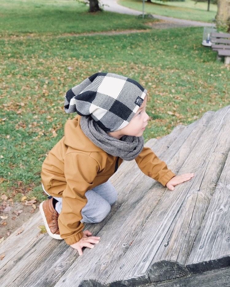 ImChanceaSutton's tweet photo. happy big 6 buddy! i love you and it’s crazy to think your six haha. i remember when you were just a little guy and now you’re a big boy. i love you so much 💙  @Sassybix https://t.co/ltQjU5wE8v