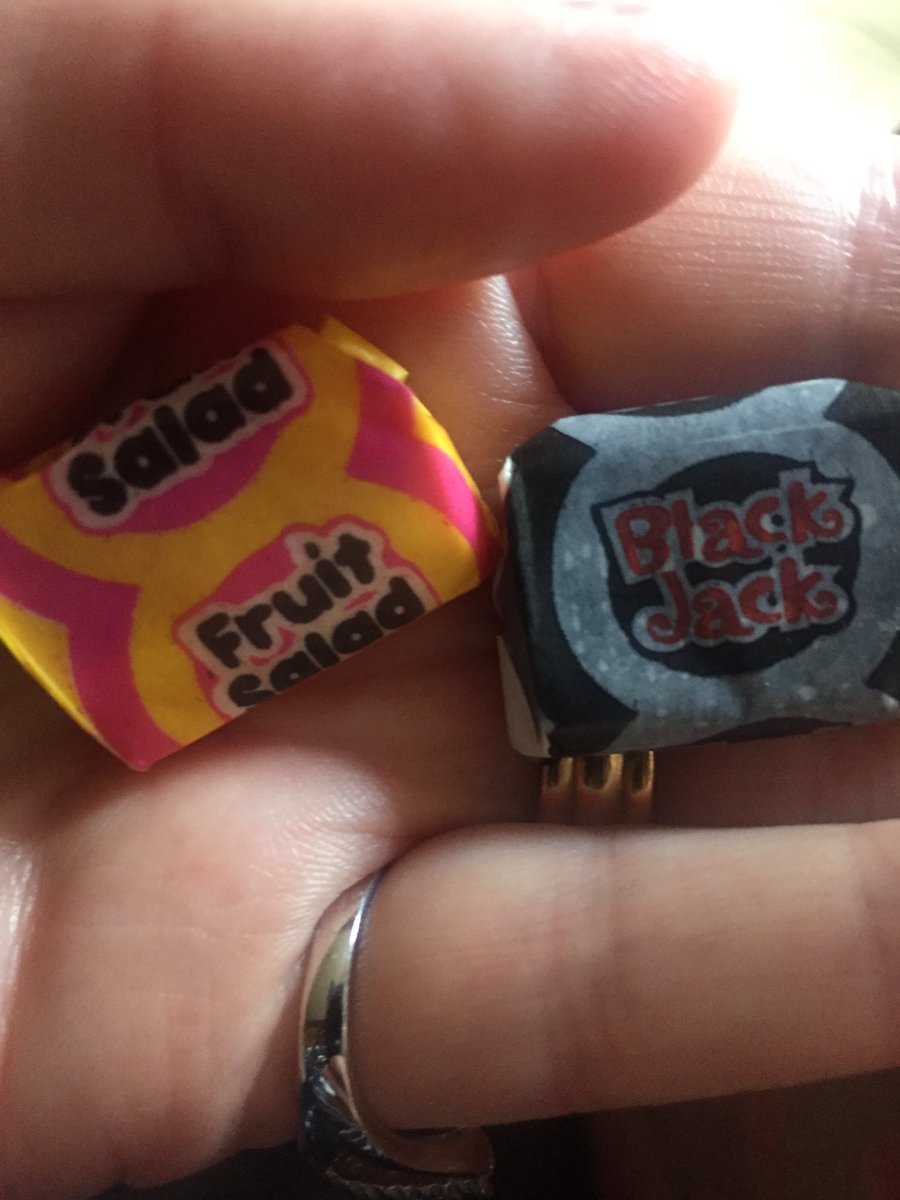 Polly Possible . Ostomy life for me . tweet media