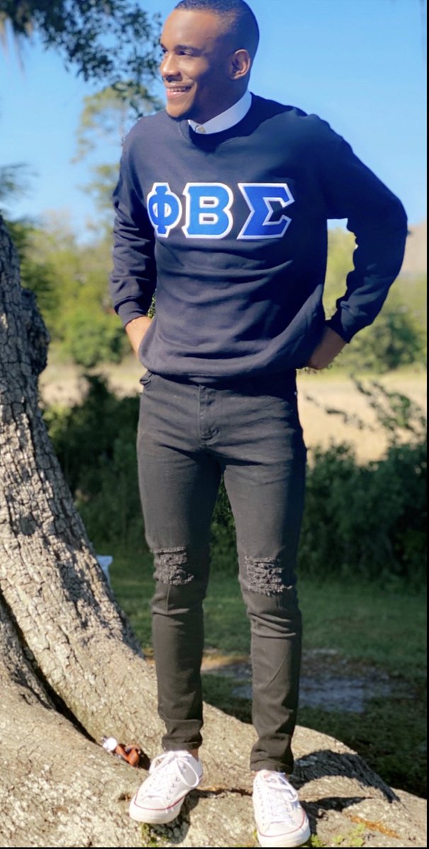 __kameron__3's tweet photo. Sorry for the wait, I hate to be a ΣhowΣtopper but you know there aint no show without the QUAD 🤘🏽🕊💙

🔵 Delayed But MADE ⚪️

#AZMADE🔗 #1914🕊💙 #1946 #DIVINENINE #LOONGHARDROAD #TheJourneyAintOverYet #ILoveMyBluPhi🤘🏾⚪️ https://t.co/274CSkwzCw