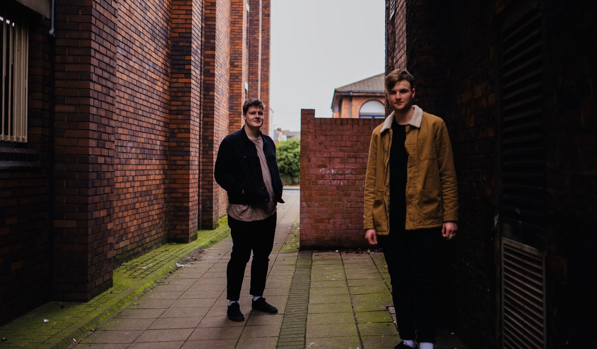  @wearegiraffes - Two piece from Hartlepool, latest track She is well worth a stream or 10