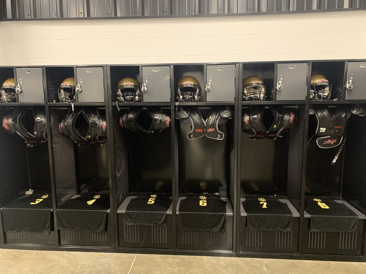 HotSpringsFB's tweet photo. Boyz of Troy Reddie to Go!! #DominaTe https://t.co/eyF4PcCShJ