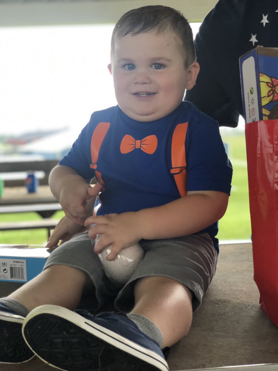 ShaneaNorth's tweet photo. Yesterday my 3 year old nephew blew out his candles on his cake, and when asked what he wished for he said “a cake” 😂🤙👌🏽 https://t.co/lmvPK6g36w
