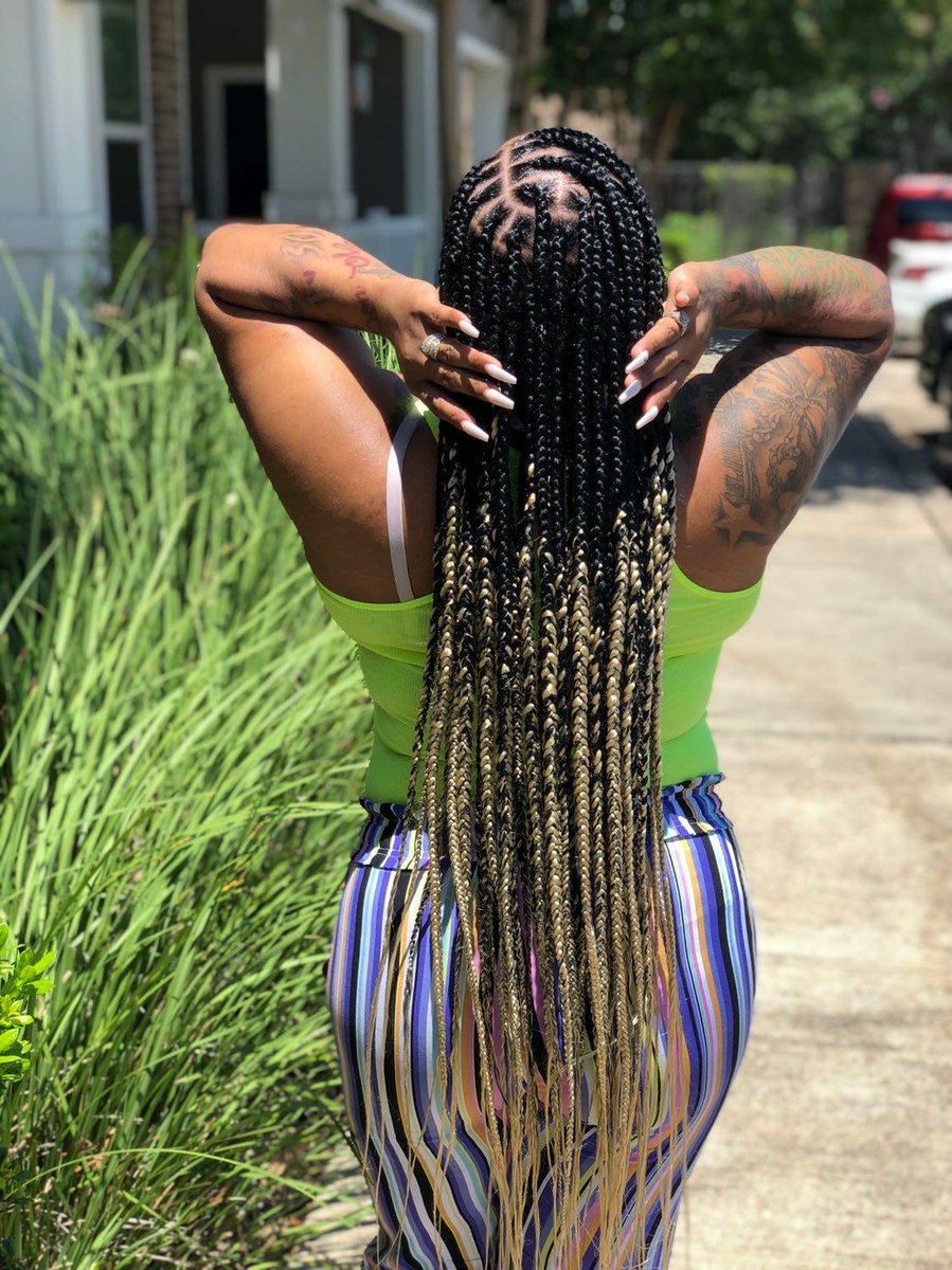 _WhatsGoodG's tweet photo. Booked &amp; Busy. New City, New Bag  

Happy Houston clients 💫

Book today!  @vividthinker @Naeari_Stylez 
#HoustonBraider https://t.co/hKBeDmUPsY