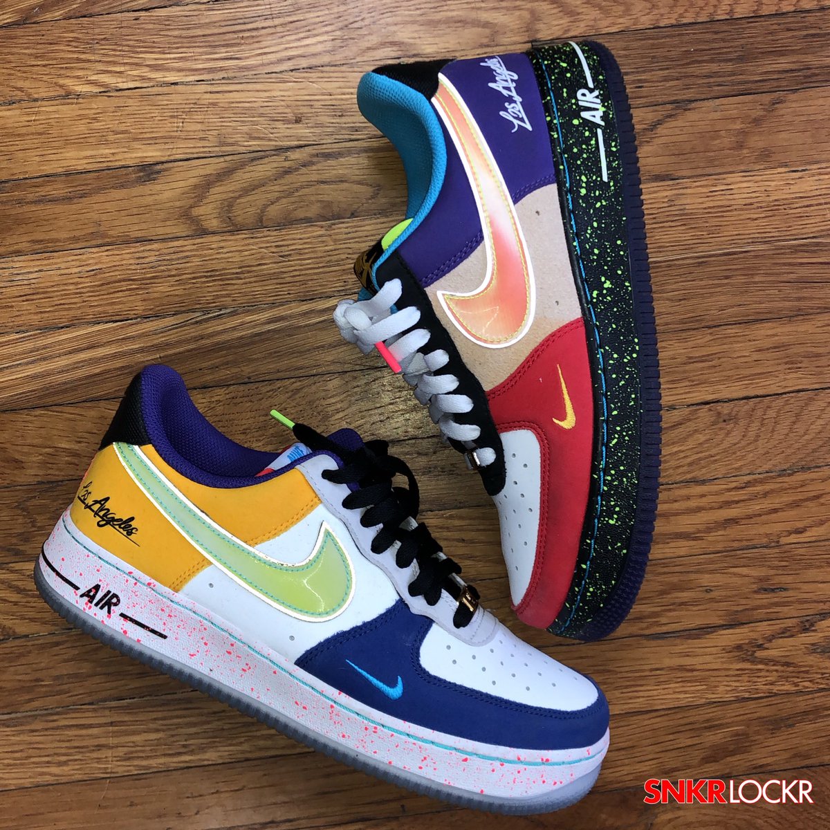 ihatesnkrsLA's tweet photo. The LA riots turned the NEIGHBORHOOD upside down. follow @SnkrLockr on ig and twitter https://t.co/iHu7hzhfae