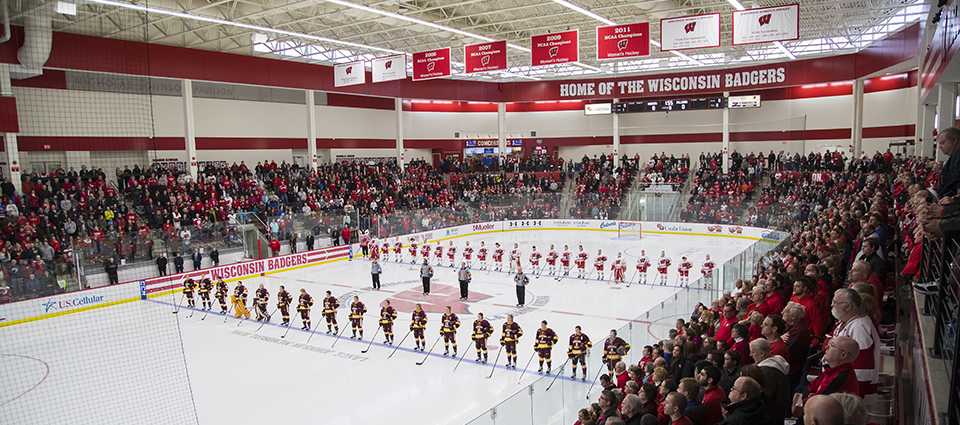 AlexThomasHWP's tweet photo. It wouldn't be the return of hockey without Mike Milbury saying something stupid. Last night, the NHL on NBC analyst took a shot at women's college hockey. The women's game is NOT your punchline, Mike.

More for @WIH_Tribune: https://t.co/M1q2Z0dwn6 https://t.co/iDyZtP8Zou