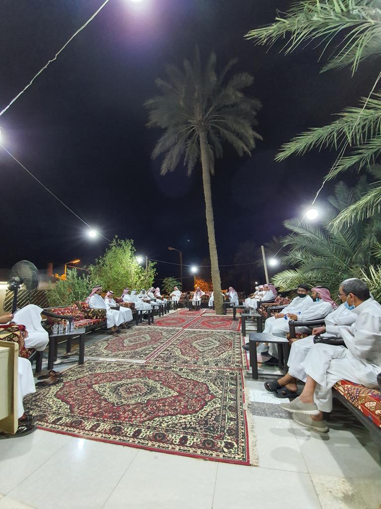 Tamim_Alfouzan's tweet photo. #عبدالله_أحمد_الفوزان 
#روضة_سدير

اسأل الله ان يرحمك ويغفرلك ومثل ما جمعتنا بهالمكان على مدار السنين الطويلة الله يجمعنا بك بالفردوس الاعلى من الجنة بلا حساب ولا عقاب ❤ https://t.co/n8F3nkocFo