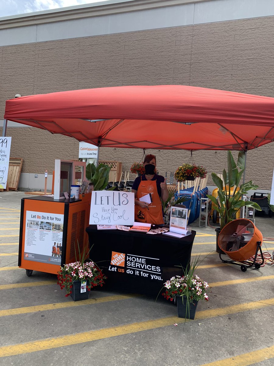 Mandy_Confer's tweet photo. This is where the “Cool” kids hang out!!! Check out Amanda driving Home Services!! #HomeServices #SpecialtySuperstar #THD4724 @ASM4724 @AngelaHD4724 @AliceTHD4724 @4724TumwaterHD https://t.co/dEFGPW8zrn