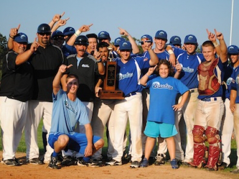 HamptonsLeague's tweet photo. Today is a double anniversary for the @SH_Breakers.

The Breakers won both of their HCBL titles on this day in 2012 and 2014. https://t.co/mbEoOLJEjP