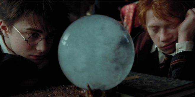 MuggleNet's tweet image. If you need a good laugh today, here are some of the funniest quotes about Divination that we've found in the series. 😁 
buff.ly/2BkFTsT
#HarryPotter #Divination #PsychicWeek #AreYouInTheBeyond