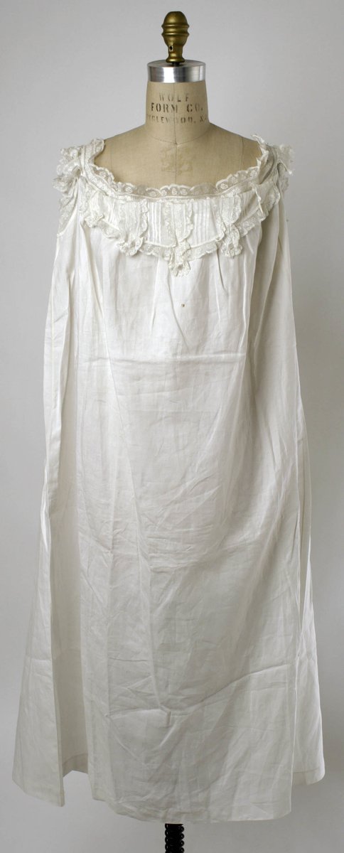 This was followed by the chemise.This was a one-piece, sleeveless shift with a round neck, made of silk or very fine cotton and trimmed with lace.