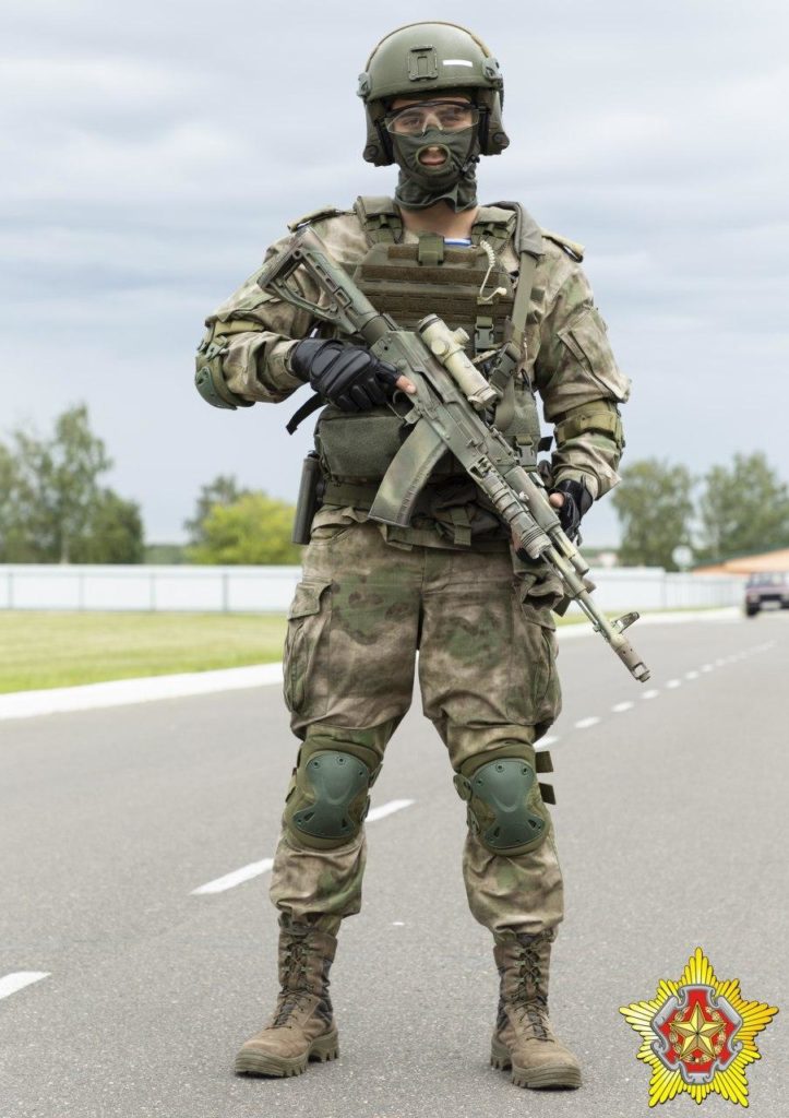 Greyshopru's tweet photo. The 5th Spetsnaz Brigade Now

Is a special forces brigade of the Armed Forces of Belarus, formerly part of the Soviet Spetsnaz #GRU.

For more material check out ➡️: https://t.co/JOK3DkGJXh
___
https://t.co/Hj2NFNFjDd Original equipment from Russia. #greyshop #equip #ArmyInside https://t.co/x0ZpA2P0xR
