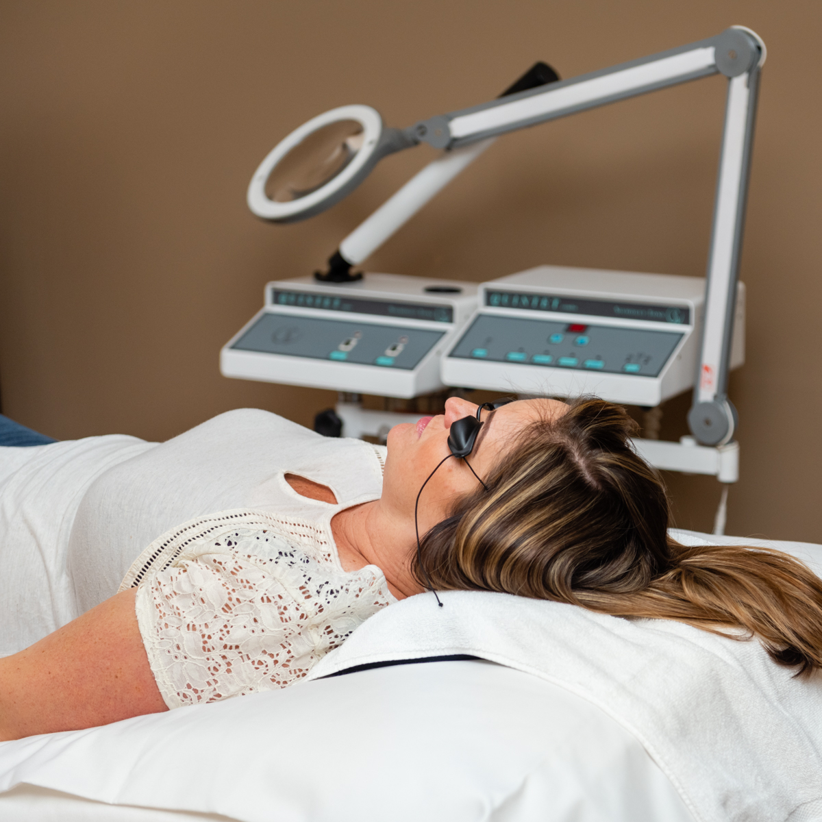 Letsmakeup's tweet photo. It's a good idea to take a staycation every one in a while -- start yours off the right way by coming in for an appointment. https://t.co/9TKz1ABxyy