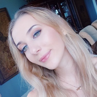 laurenforet's tweet photo. #NewProfilePic https://t.co/fvlACtwjnW