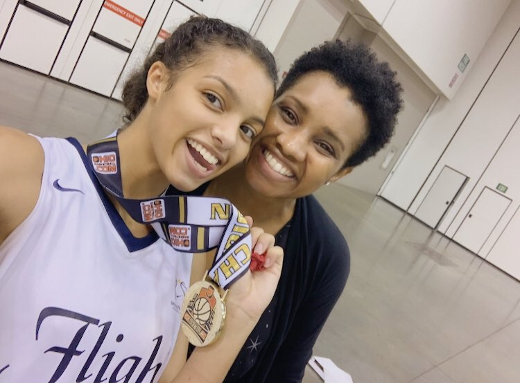 5-0 CHAMPS! 😌💙 <a href="/Cliff_Coach/">Clifford Coleman</a> <a href="/CoachLBKing/">Coach King</a> <a href="/neb_media/">Benjamin Oloteo</a> <a href="/Ohio_Basketball/">OhioBasketball.com</a> #tnflight