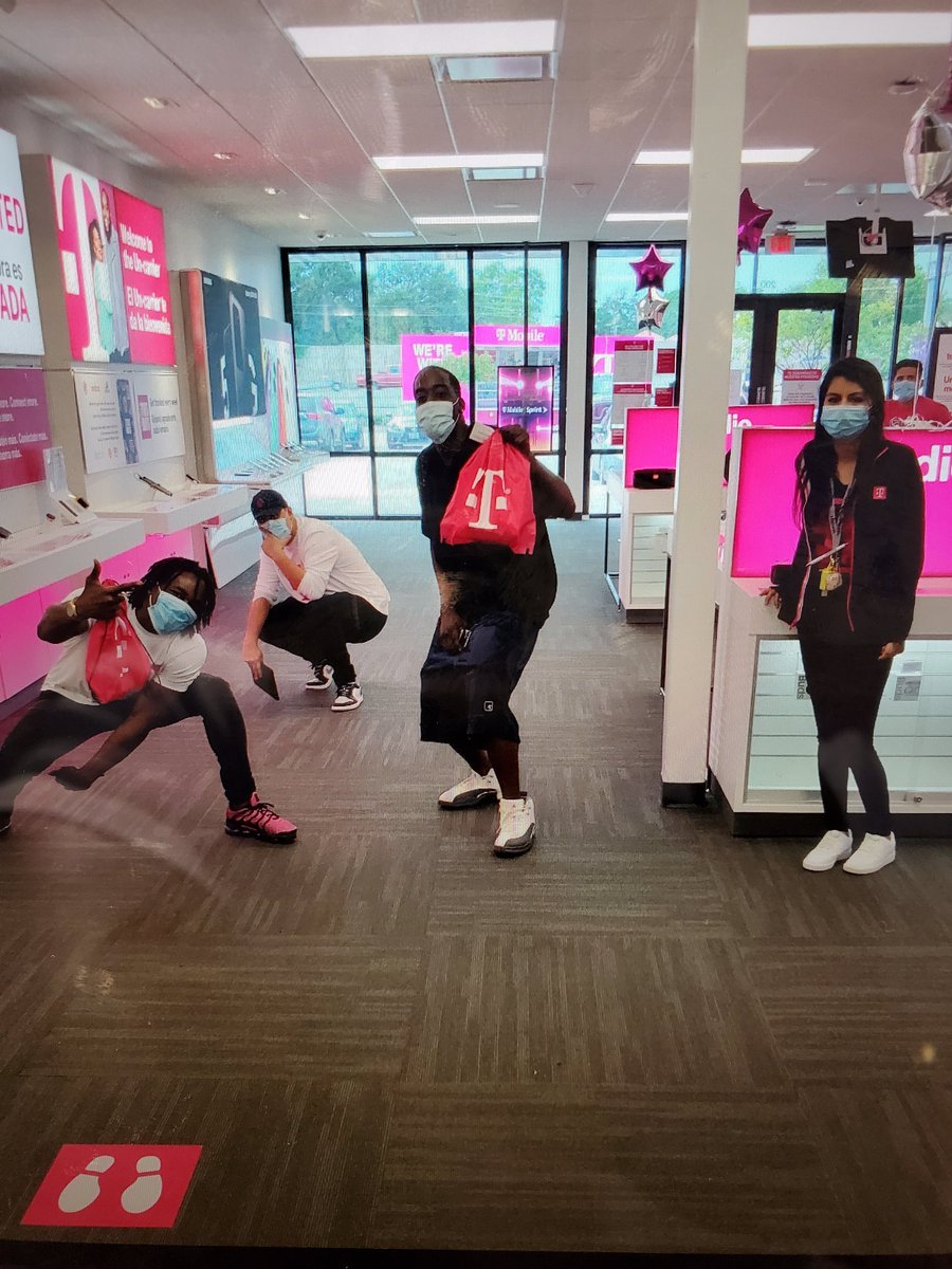 Our energy IS JUST DIFFERENT!! Putting our new customers AND employees on MAGENTA GAME!! @TmobileTruckHou slanging magenta all through your neighborhood!! Day 1 was super lit, I love being back in front of the hustle!!
