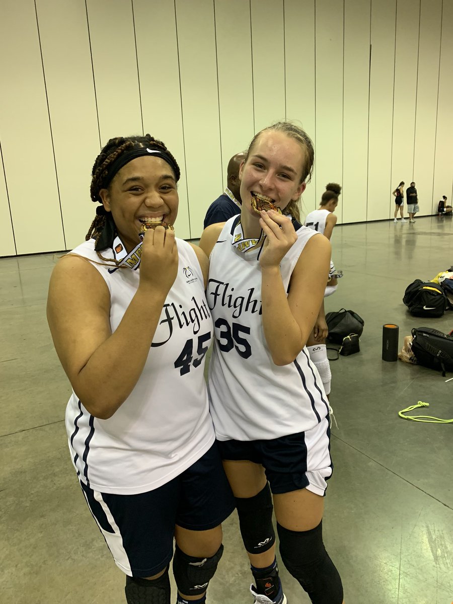 We are NATIONAL CHAMPS💙✈️ #TNFLIGHT @ChampionshipATL <a href="/Cliff_Coach/">Clifford Coleman</a> <a href="/neb_media/">Benjamin Oloteo</a>