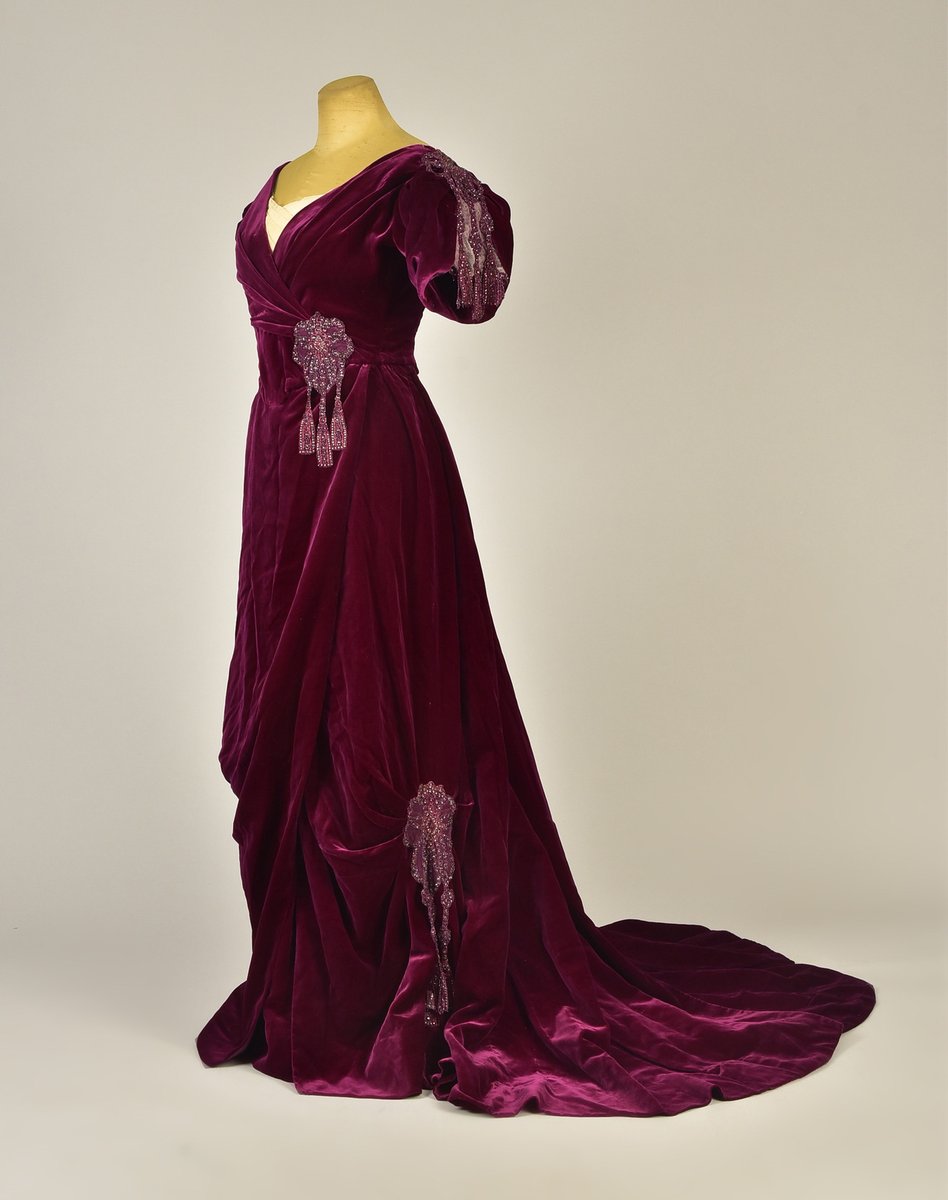 For older ladies, materials must be rich and luxurious, such as heavy satin, velvet, and silk moire.