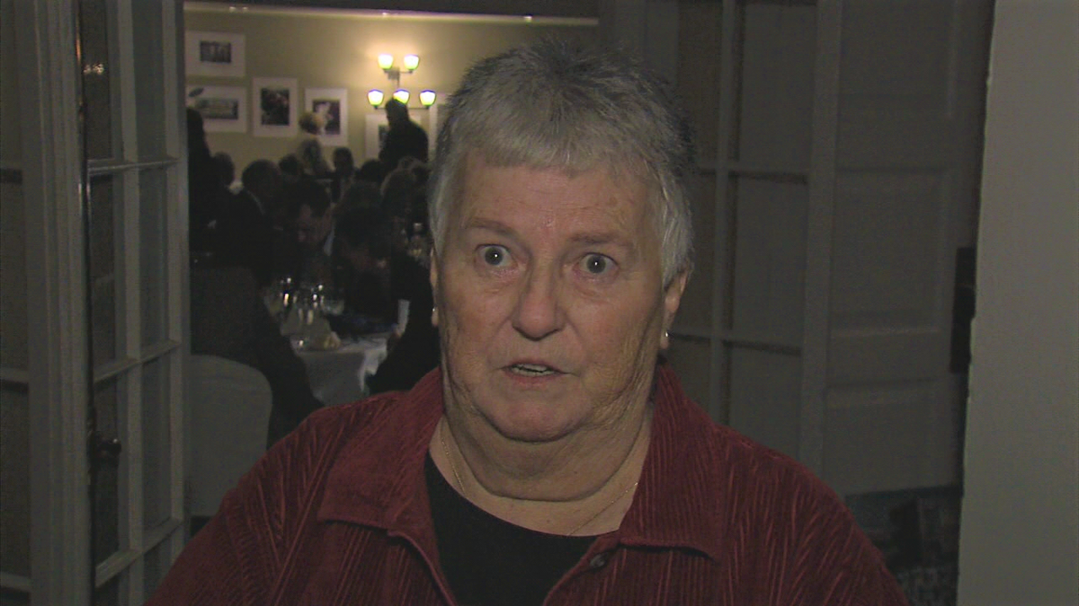 Prayers for the <a href="/ecgathletics/">E.C. Glass Athletics</a> family today: Frances Simpson, long time girls tennis coach, passed away last week at age 77. 2 state titles (84/85), 418 wins (3rd in VHSL History), and 21 Western District titles. A Hilltopper HOF'er! <a href="/13Sports/">ABC13 Sports</a>