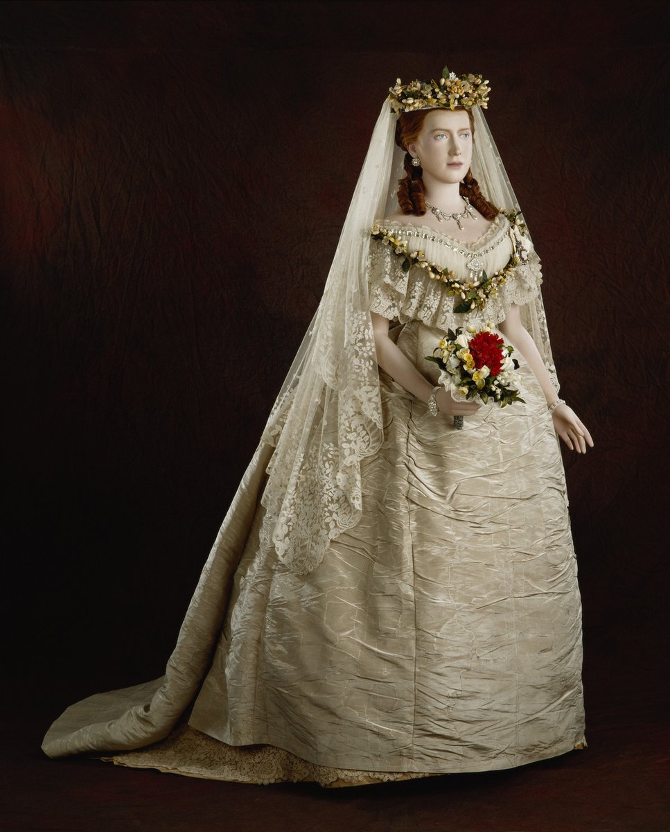 WEDDING DRESS: the wedding gown doesn’t need to be elaborate. White is, of course, the most fashionable color, at least after Queen Victoria’s wedding in 1840.