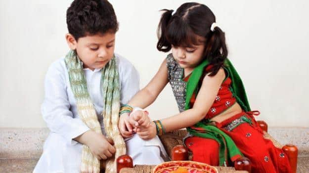 manassinte's tweet photo. Rakshabandhan- Shravan Poornima wishes to all 😊🙏🏼🙏🏼
A festival for safety is what the world needs now.
#RakshaBandhan @PMOIndia @rashtrapatibhvn @CMOKerala #celebrate https://t.co/mrut1SdBaU