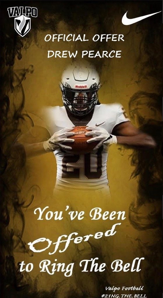 drewpearce11's tweet image. Grateful to announce first Division 1 offer from Valparaiso University! #ProtectTheShield🛡@valpoufootball @coachbustleb @CoachLFox