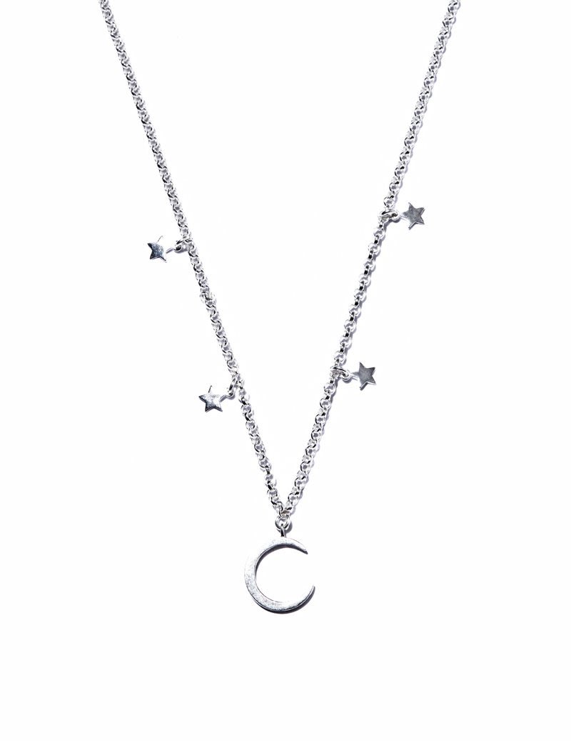 kapsul_official's tweet photo. Samuel Kim’s “INFINITY” collection  includes a moon and stars pendant inspired by the boundless universe filled with with infinite possibilities. 

@ksamuelofficial 
#KAPSULXSAMUELKIM
#samuelkim https://t.co/YH1MHy6Rel