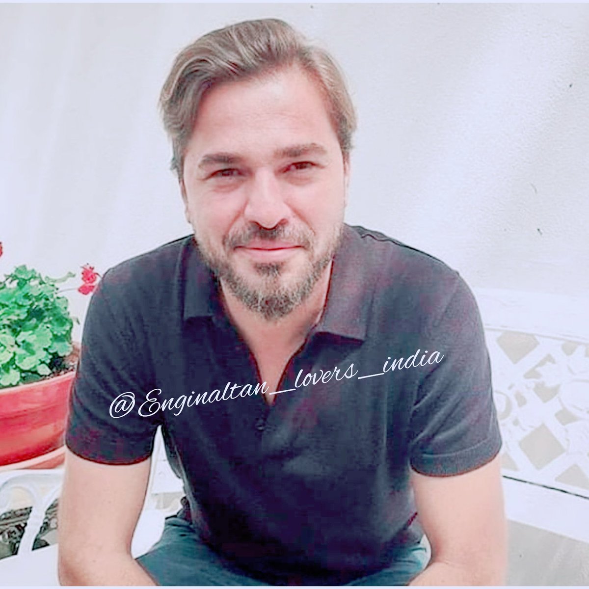AnamDeniz's tweet photo. Engin Altan Düzyatan🌸🌸 #handsomehunk #ErtugrulGhazi #dirilisertugrul #EnginAltanDuzyatan Follow me on Instagram @enginaltan_lovers_indiq https://t.co/LJ5NqACU7A