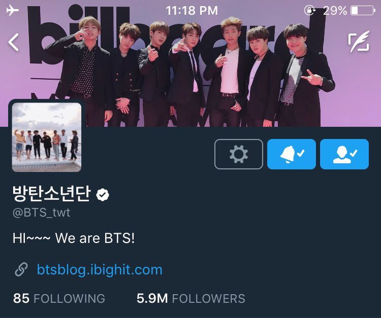 1. Back to their Wings Tour Header, but new pfp from  @BTS_twt Bon Voyage 1 in Hawaii 2. Layout change for their first time at the Billboard Music Awards3. BTS reached 6M followers after the BBMAs 4. Hobi posted another of his edits 