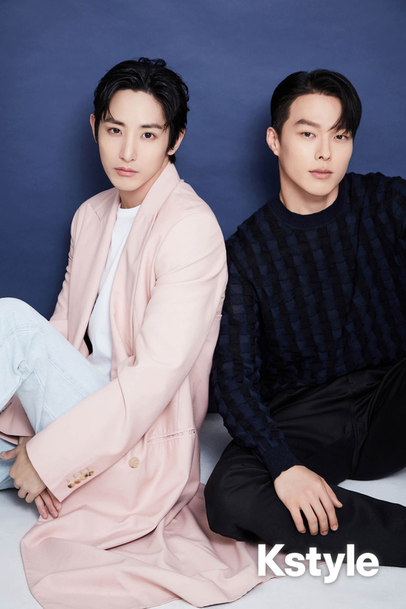 Kstyle_news's tweet photo. 【インタビュー】「Born Again」チャン・ギヨン＆イ・スヒョク、共演に感動“モデルを目指したきっかけはイ・スヒョク…ずっと夢見てた”
https://t.co/8C8hbDNWmG

#BornAgain #チャン・ギヨン #イ・スヒョク https://t.co/qVil7GbiLm