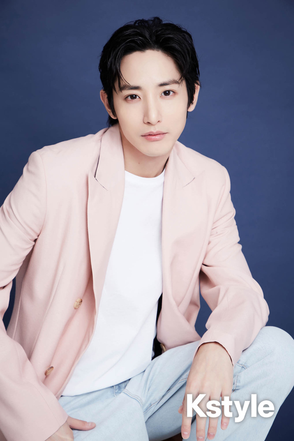 【インタビュー】「Born Again」チャン・ギヨン＆イ・スヒョク、共演に感動“モデルを目指したきっかけはイ・スヒョク…ずっと夢見てた”
news.kstyle.com/article.ksn?ar…

#BornAgain #チャン・ギヨン #イ・スヒョク