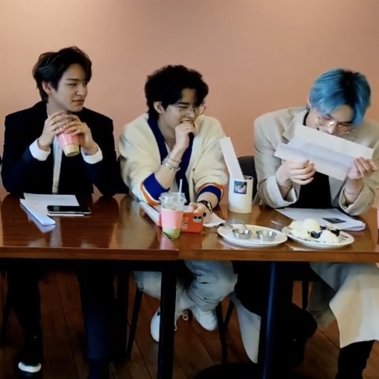 ᵗⁱⁿʸ ᴊᴜɴɢ sᴜʙɪɴ ( ´•̥-•̥` )