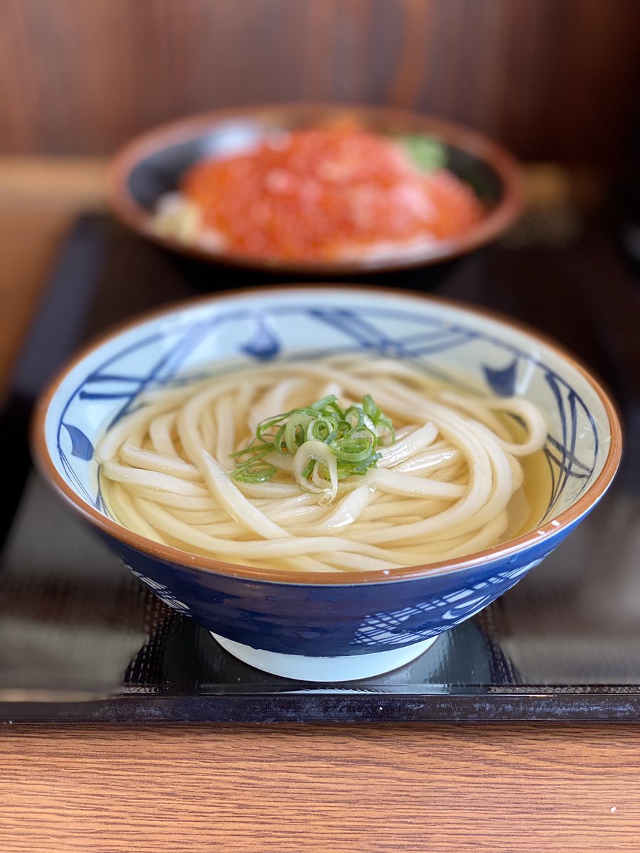 161bronx ごちそうさまでした 丸亀製麺 和歌山 和歌山市小雑賀 海鮮のっけ丼 かにいくら 大 かに いくら を自分でぶっかけるスタイルです 小粒ですが 美味しかったです With 冷やかけうどん 丸亀製麺 海鮮のっけ丼 かにいくら