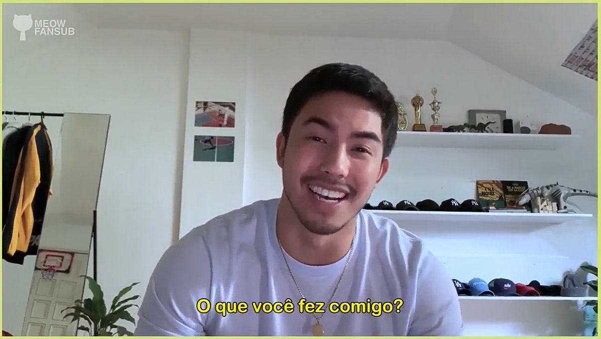 wtfmairton's tweet image. ok confesso... virei cadelinha do Xavier...

#HelloStrangerEP2