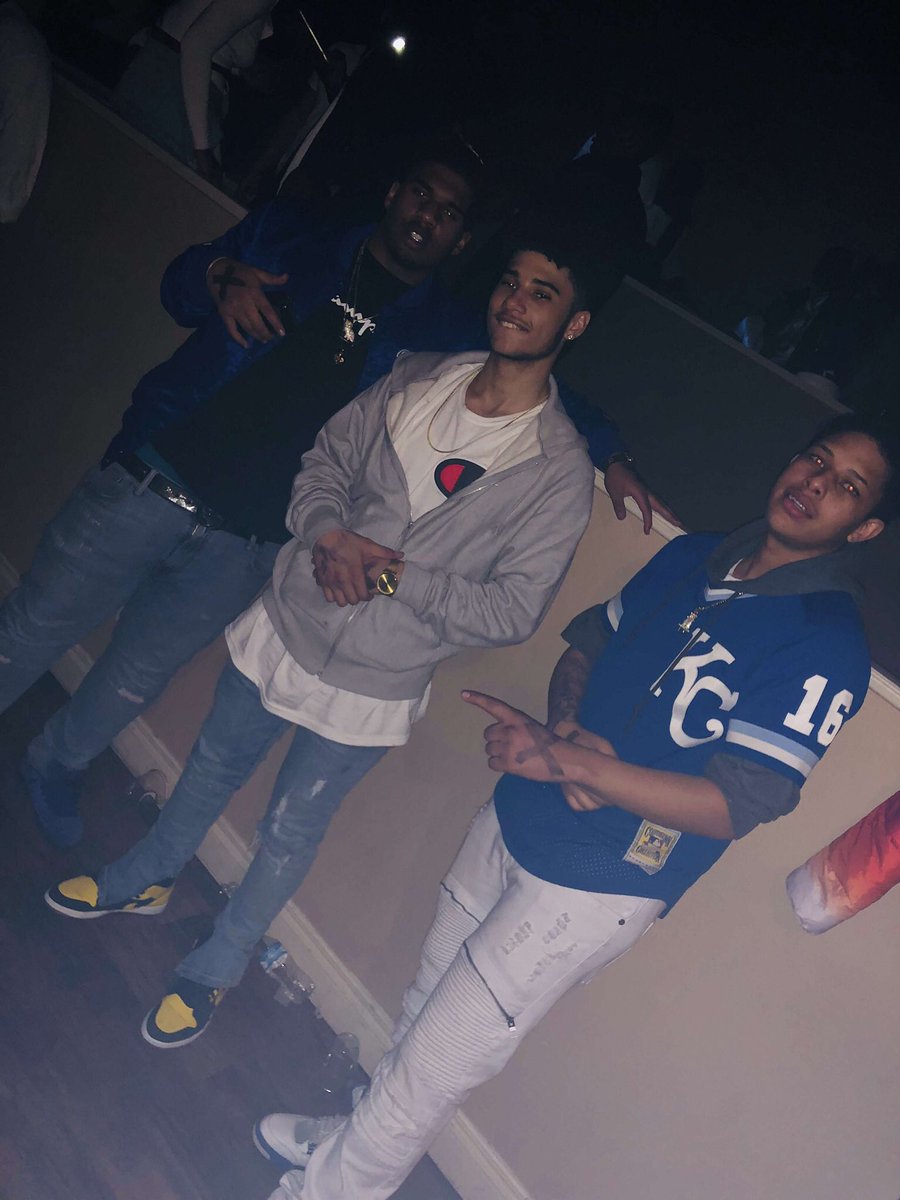 Big steppa behind you brotha 
#LongLiveRiq🕊