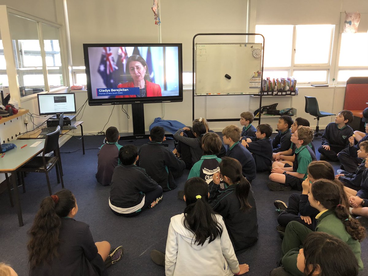 HollyKim0's tweet photo. Stage 3 celebrating Education Week by engaging on a virtual celebration. “Learning Together” @ermington_west @JoshEnglefield https://t.co/PtmrkpCkJZ