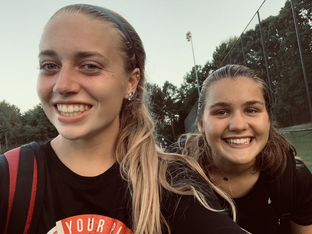ashmacfarlane8's tweet photo. Super Weekend! Saturday swim with Hannah at the Lakeโค๏ธ Today - 2 P90X Workouts, Juggling, 1.5 hour First Step/Sprint/Endurance Training with Kylie and Elayna + 1 hour Pickup Game at WRAL with Elayna, Kylie, Macy Kay, and Seraphin! โฝ๏ธ๐โ๏ธ #nodaysoff #wonderfulweekend #friendfun https://t.co/quvYImCo8U