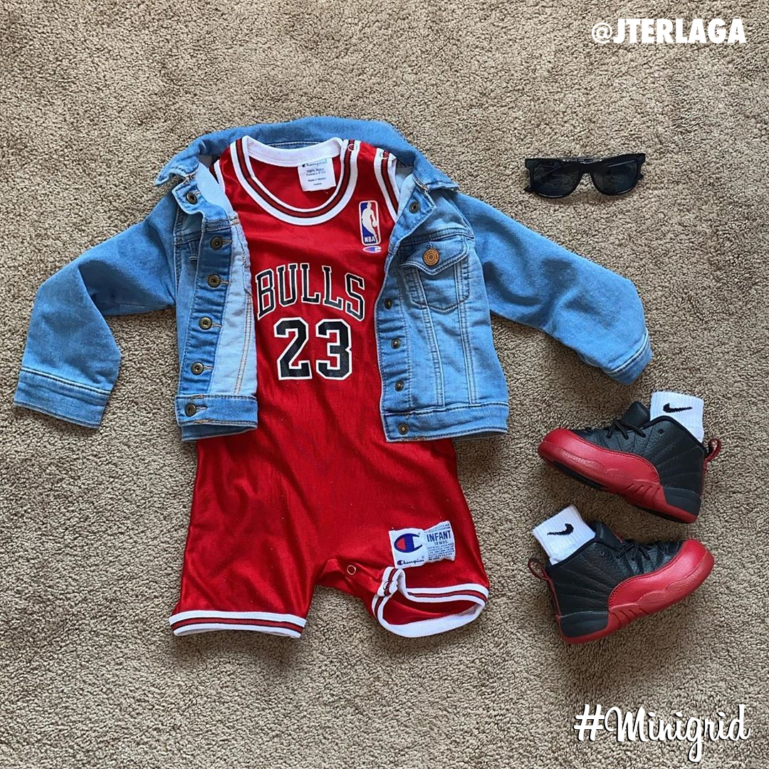 minigrid's tweet photo. Today's top #minigrid is by @jterlaga.
▫️ #Vintage #Champion #Bulls #Onesie
▫️ #GapKids #DenimJacket
▫️ #JordanXII #FluGame #Toddler
▫️ #Nike #Socks https://t.co/p96ecOVuk4