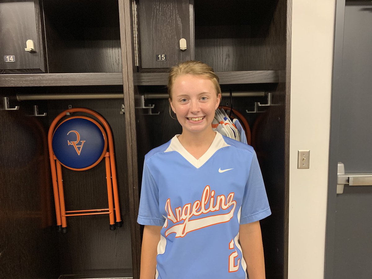 skylerhead_'s tweet photo. Blessed to announce that I have verbally committed to play for Angelina College to further my education and softball career. I want to thank my family, friends and coaches for always pushing me to be my best. GO ROADRUNNER🧡💙 https://t.co/2OrU0YQnQb