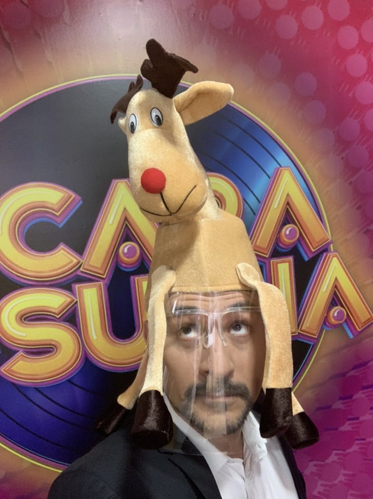 Hola ¿quién conectado hoy? #tcmscr