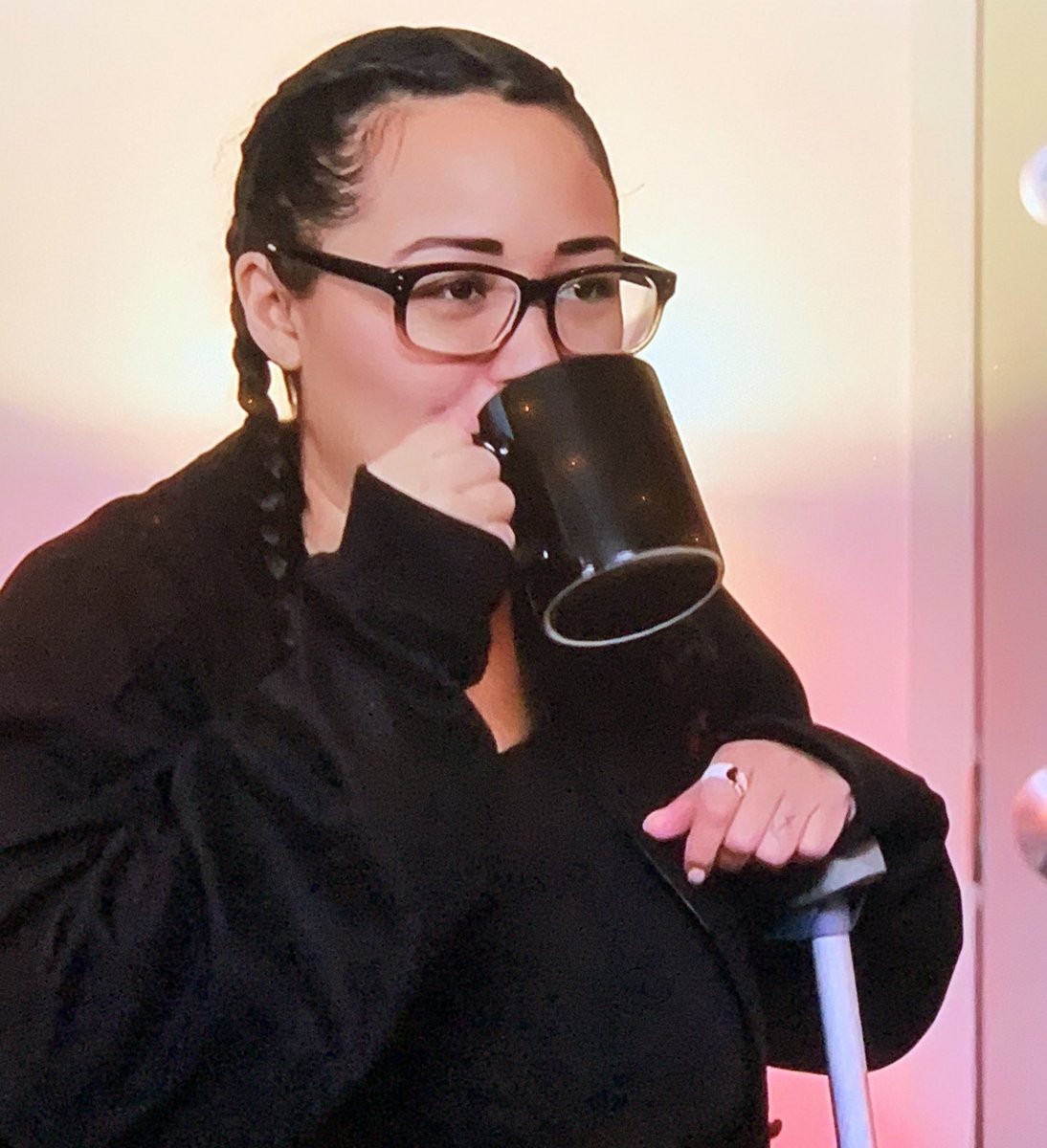 Laurence Bradford tweet media