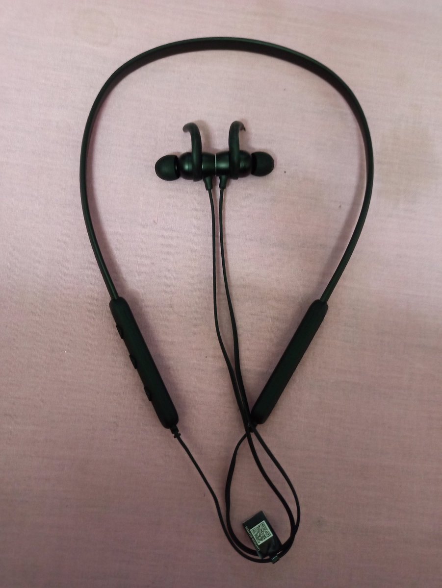 vickvikas1's tweet photo. 🥳 Today i Received My Raksha Bandhan Gift Boat Earphone Order Through CMQA Shop Credit Goes To
🌠 SANDEEP BHAI 🌠 Thank You SANDEEP BHAI For TGSHUB and CMQA Shop🙏🙏🎉🎉🌠🌠🥳
@CryptoPointHi @tgshub @vijesh2901 @Ruch_9 @SmallCryptoGuy  @crypto_discuss @RakeshTeotia2 @Prabal666 https://t.co/lhj6ENuNf6