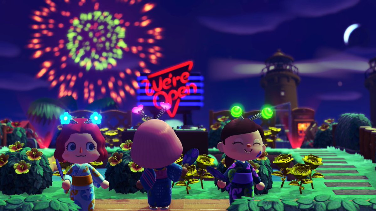 Dj Li Ya 誤字再掲載 時間の合った 夜中のあつ森 メンバーで花火大会してきました 置き花火は沢山置いても映えず爆笑 今夜も楽しかった 今度はみんなでやりたい どうぶつの森 Animalcrossing Acnh Nintendoswitch リカルド