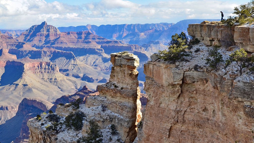 Rock columns, like this one near Yaki Point on the South Rim of the park, cleave away from the canyon rim. Water seeps into cracks, freezes, expands, and wedges the column away from the rim wall, until one day, “Look out below!” #GrandCanyon #Arizona #Geology https://t.co/mm5PiERF3X