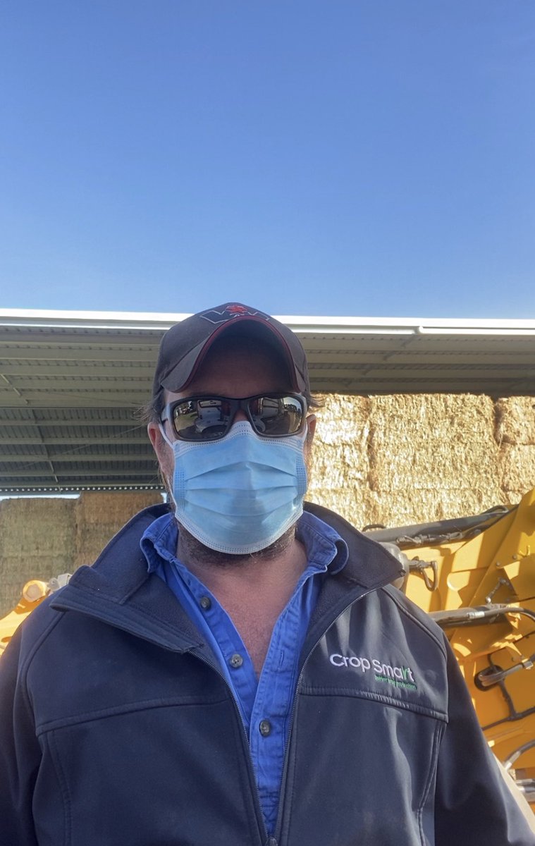 ryan_milgate's tweet photo. Wether you live in Minyip or Melbourne itโs up to all of us to wear a mask and help keep agriculture moving during these difficult times #MasksOnFarm https://t.co/QoctylIoEN